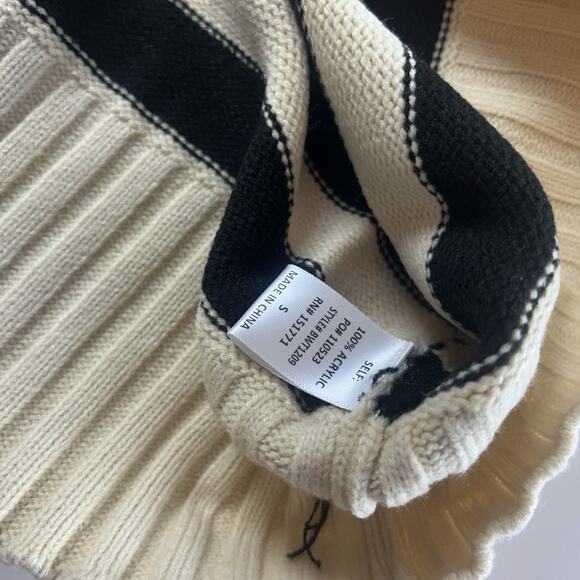 Le Lis Off The Shoulder Sweater Black Striped Womens Small Knit NWT Neutral Cozy - Picture 6 of 9